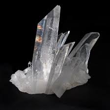 Cristales de Selenita y Cuarzo – Purificación, Claridad y Energía Elevada