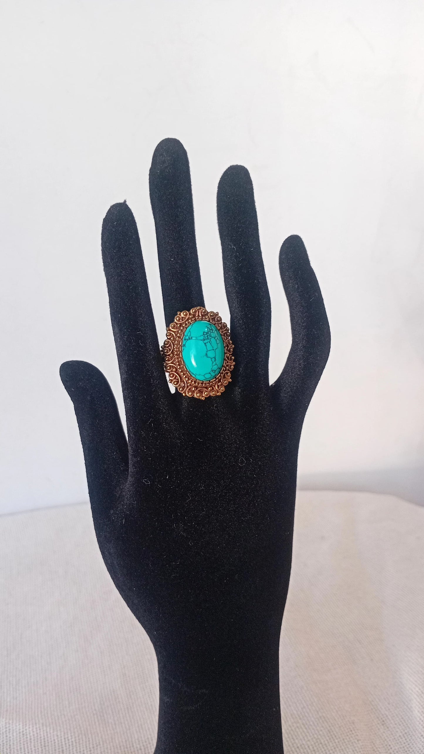 Anillo Turquesa Vintage – Horizonte Interior