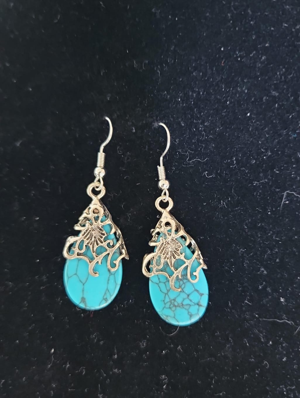 Aretes gota turquesa con filigrana