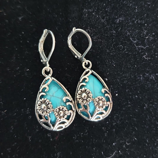Aretes gota turquesa con cierre frances